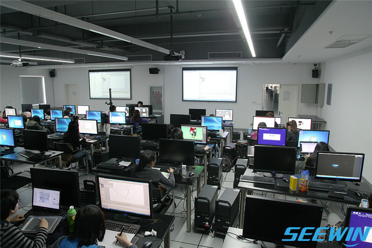 計(jì)算機(jī)教室