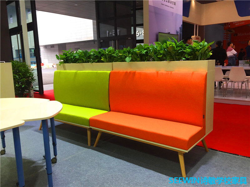 休閑沙發(fā)書柜